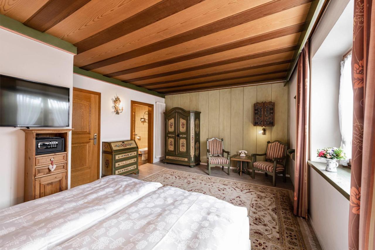 Hotel Cavallino D'Oro Bed&Breakfast Kastelruth Buitenkant foto