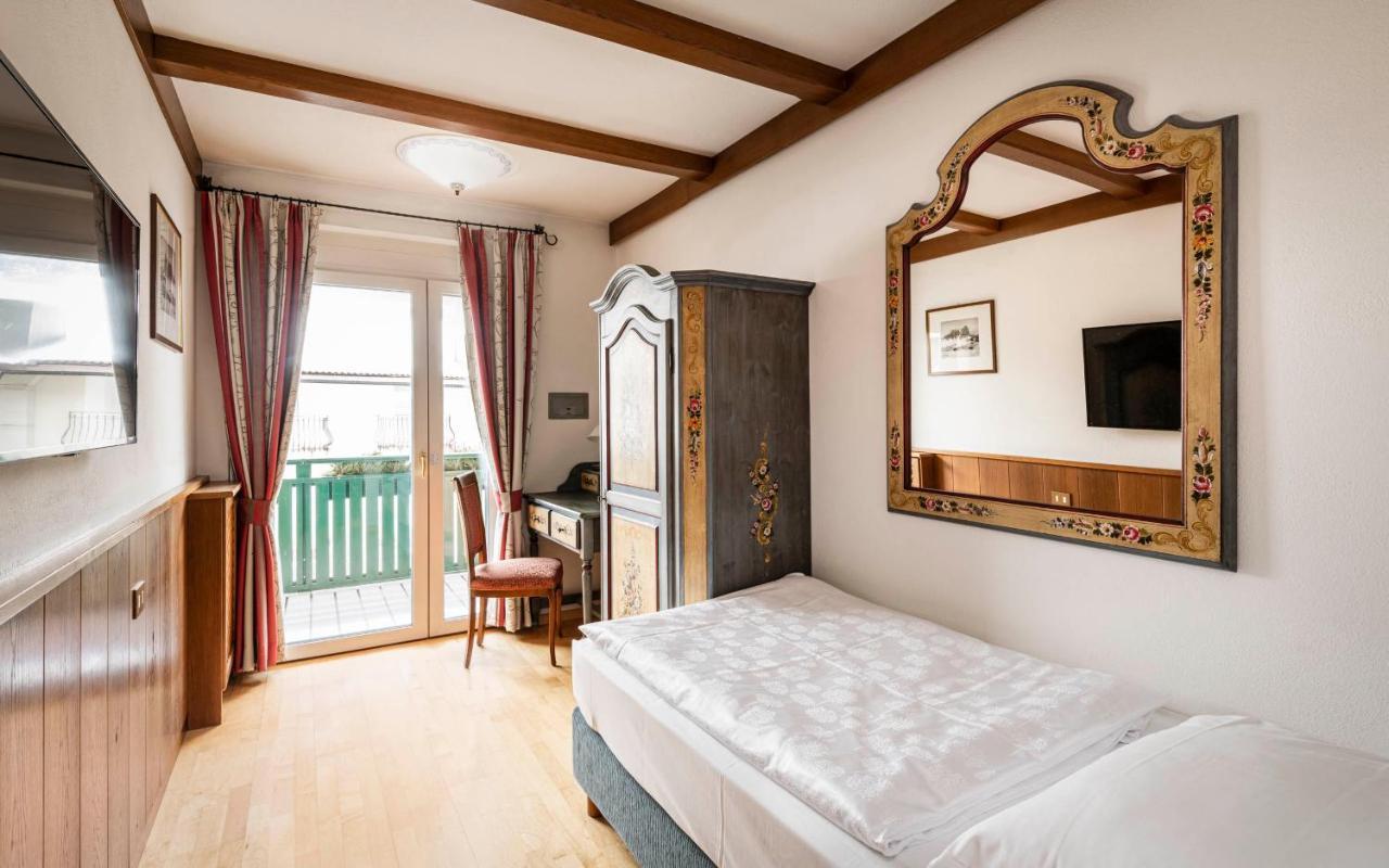 Hotel Cavallino D'Oro Bed&Breakfast Kastelruth Buitenkant foto